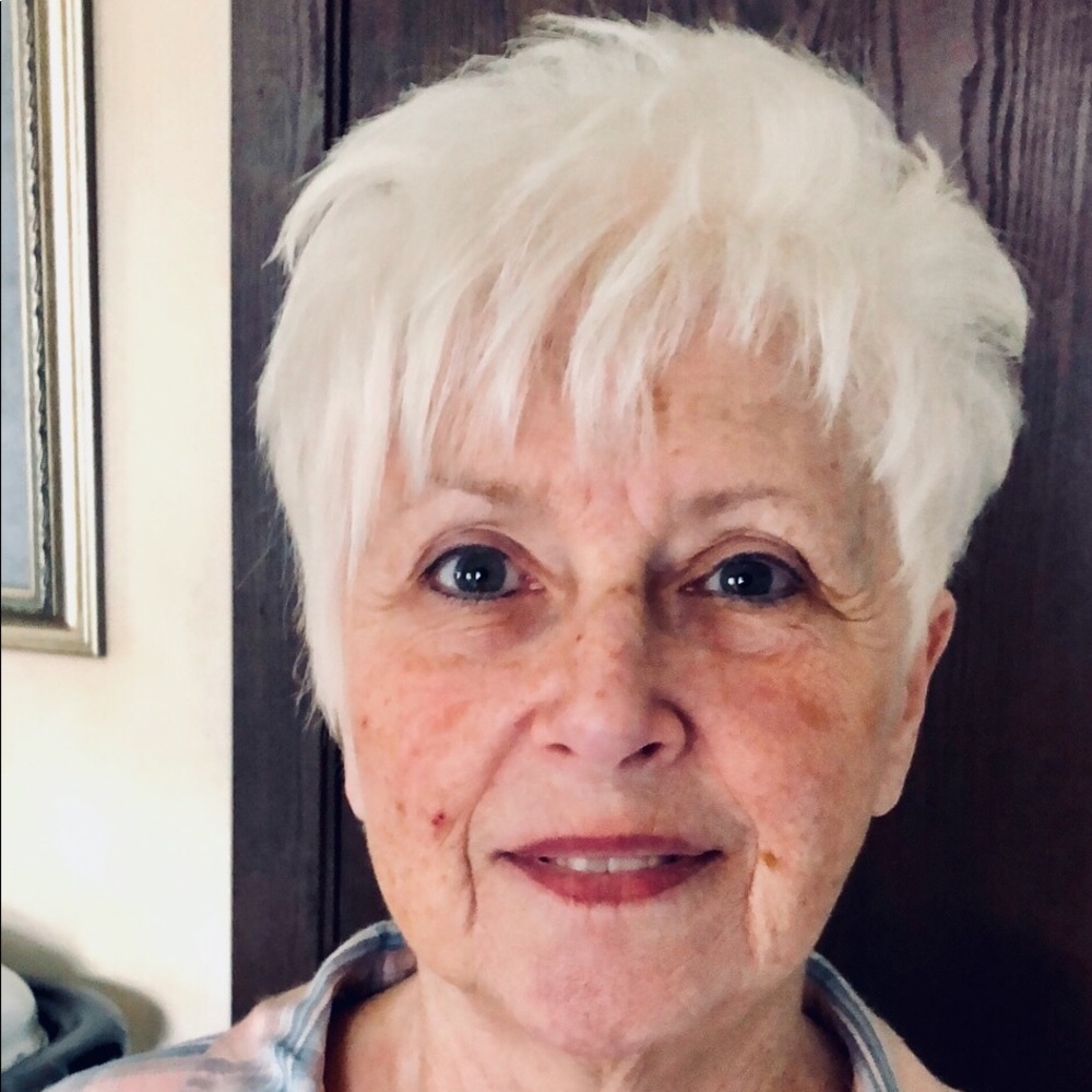 Meet your Posher, Brenda